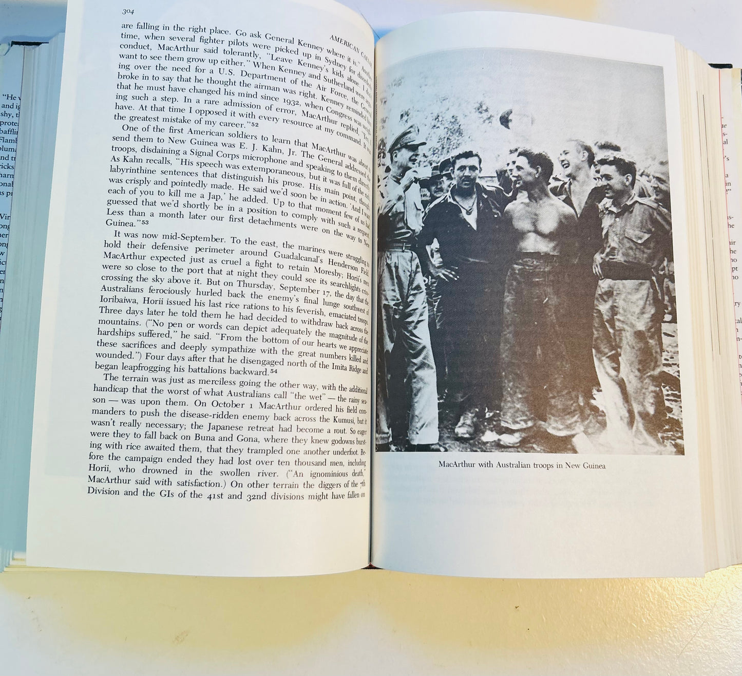 American Caesar: Douglas MacArthur 1880-1964