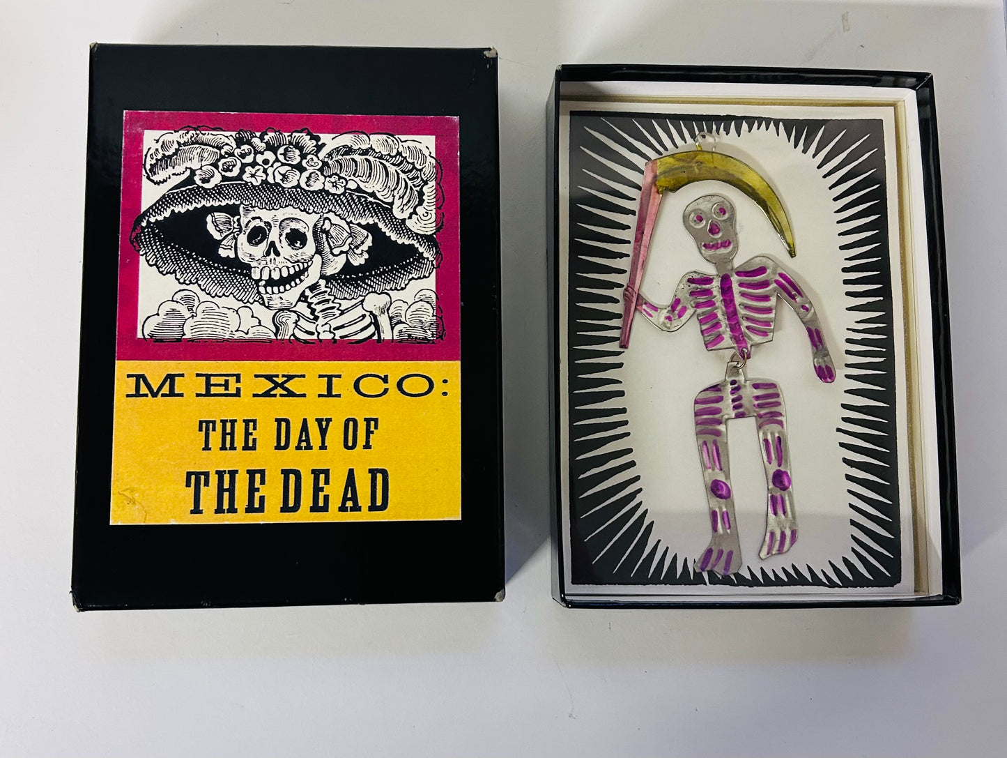 Mexico: The Day of the Dead. An Anthology