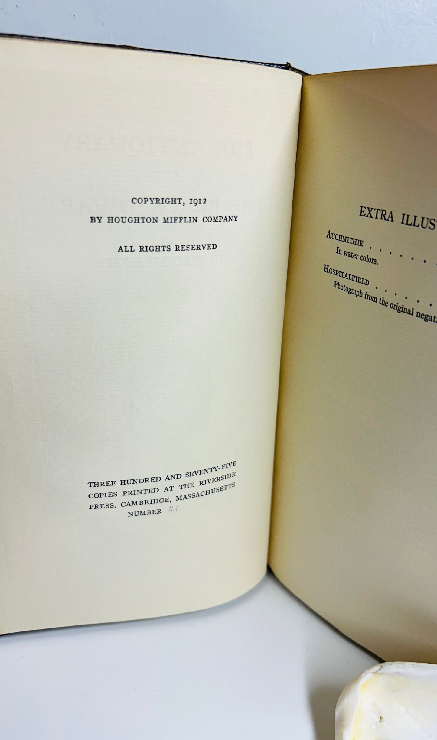 The Antiquary and The Black Dwarf (2 vol.)