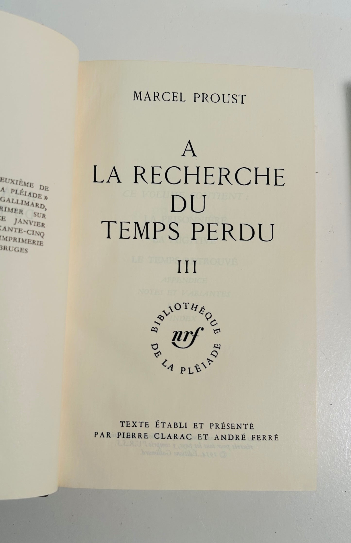 À la Recherche du temps Perdu (3 volume set, in French)