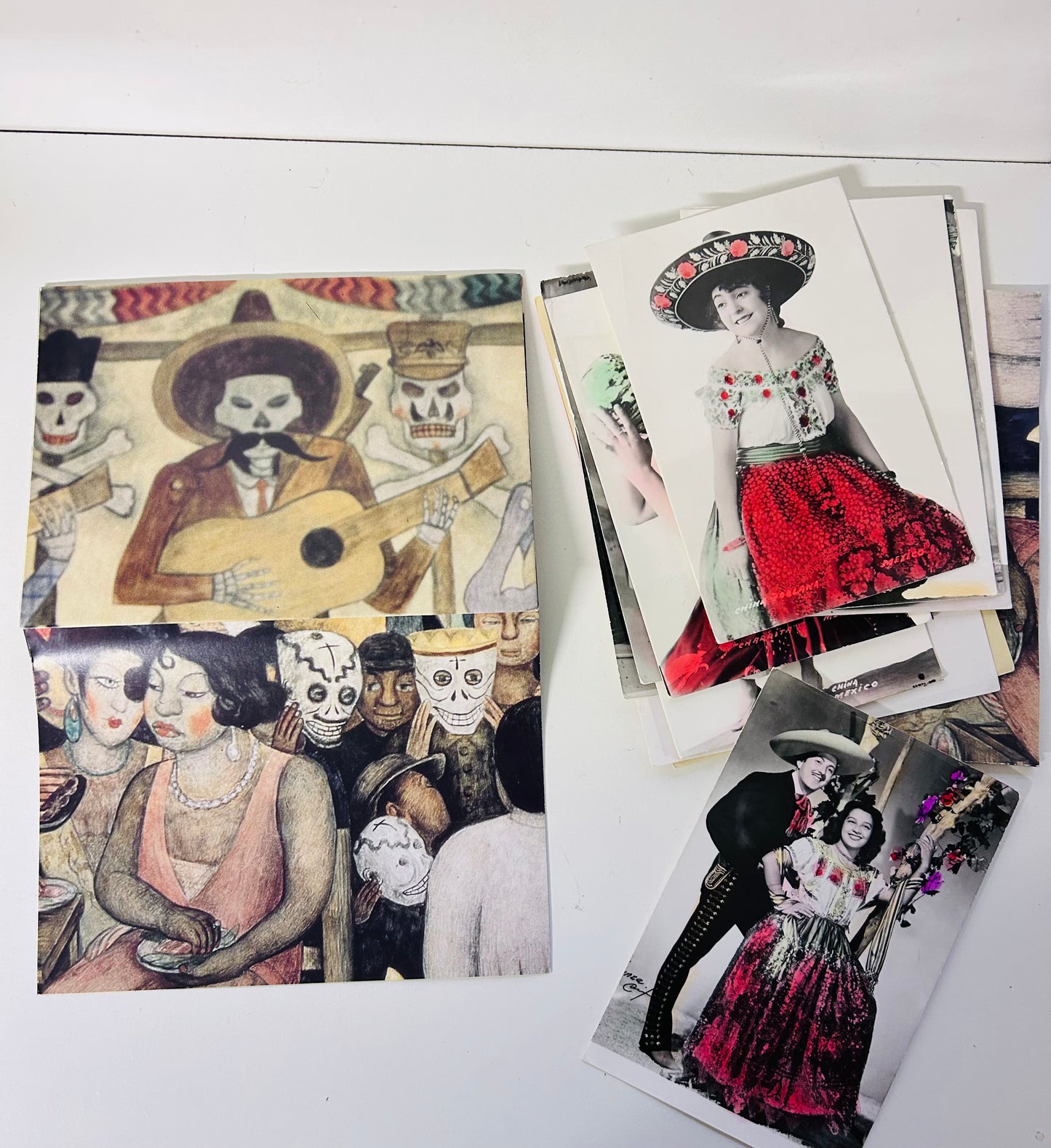 Mexico: The Day of the Dead. An Anthology