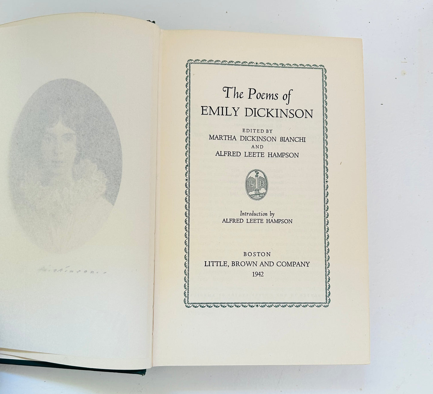 The Poems of Emily Dickinson