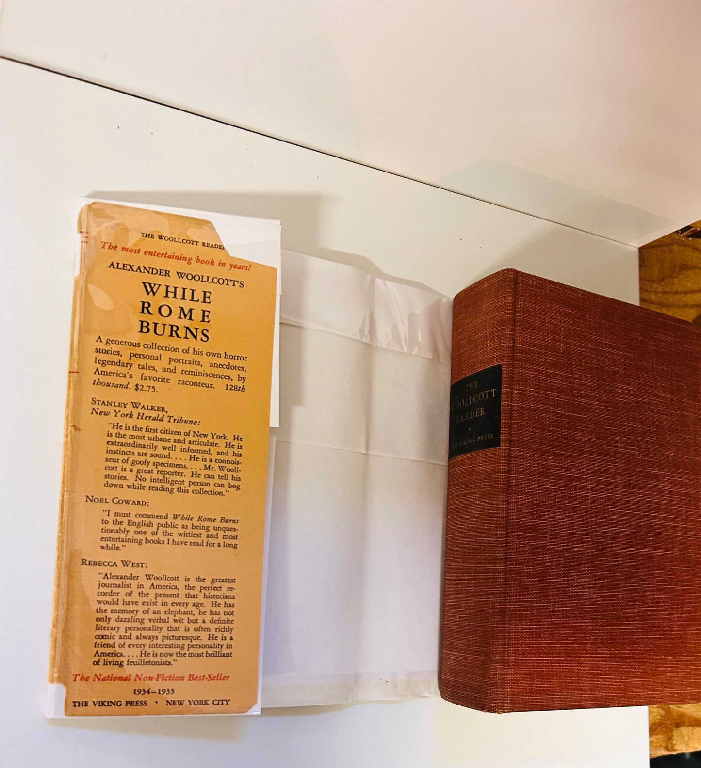 The Woollcott Reader