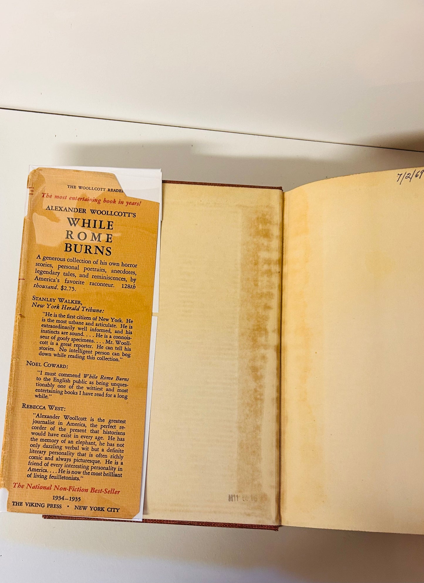 The Woollcott Reader