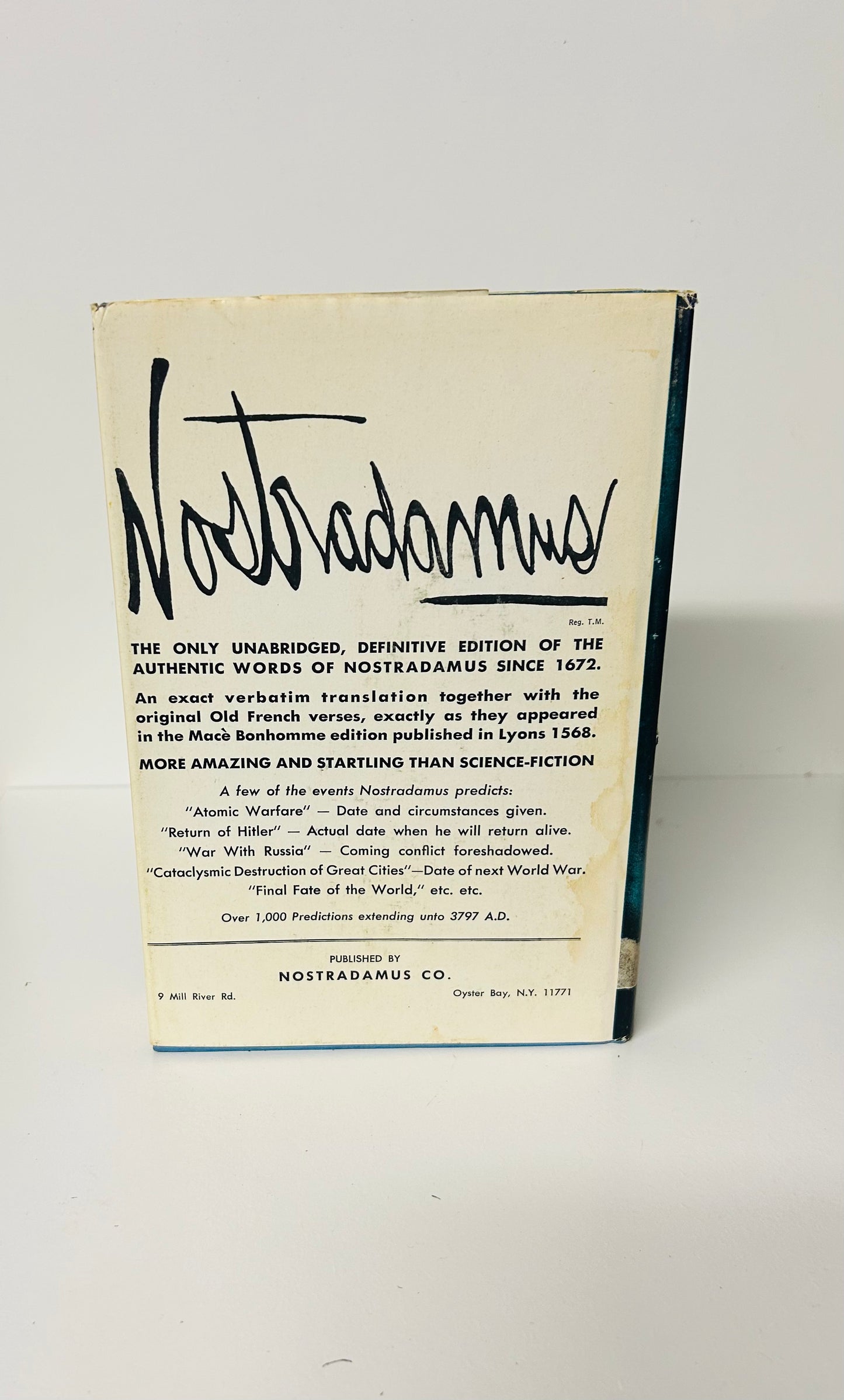 The Complete Prophecies of Nostradamus