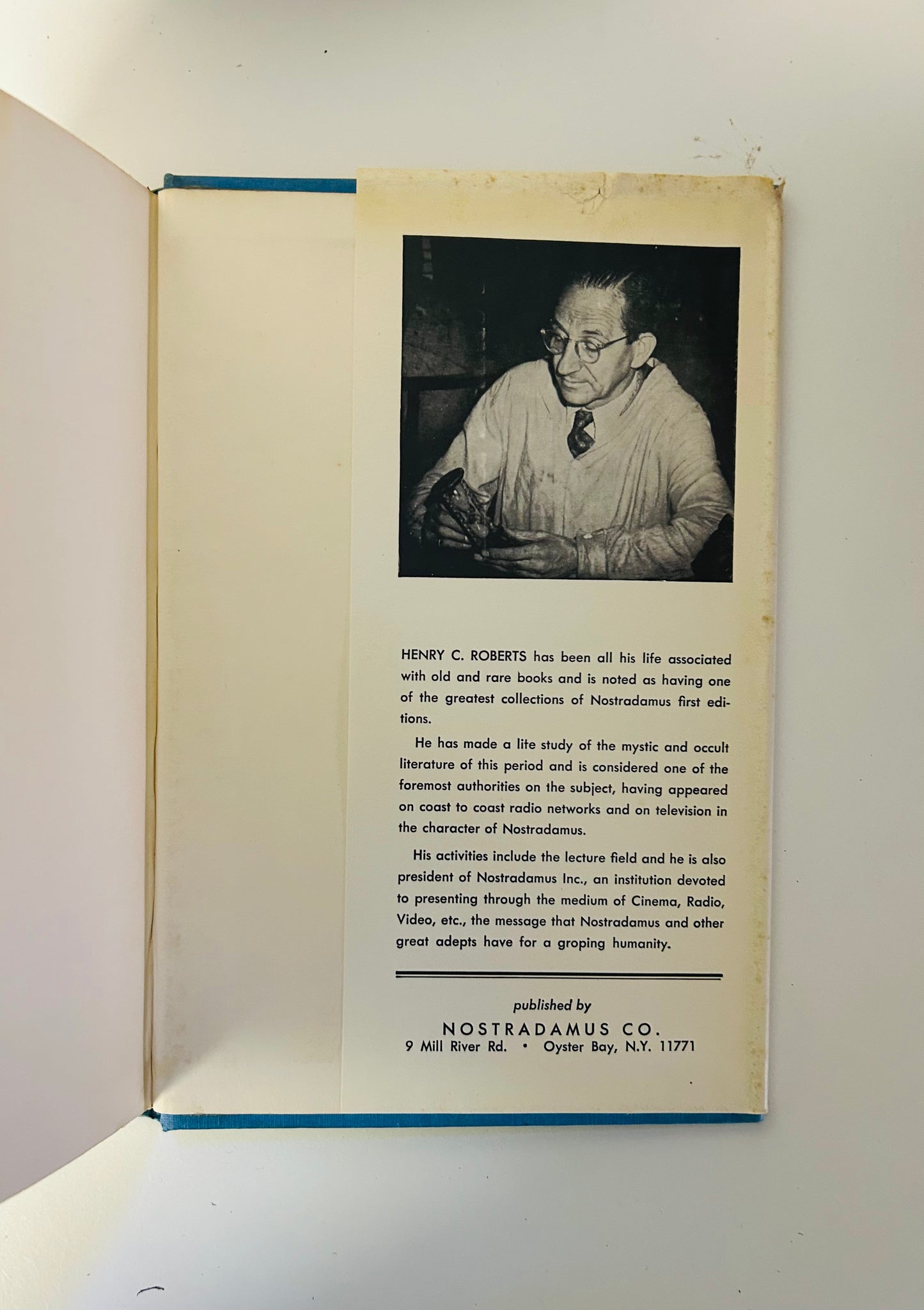 The Complete Prophecies of Nostradamus