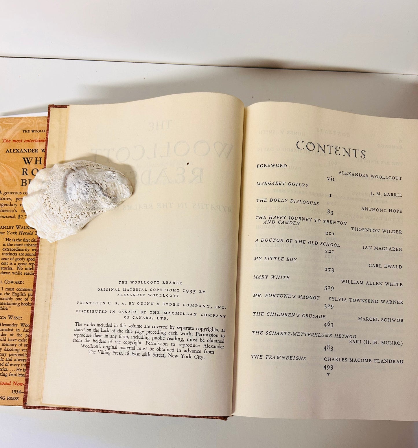 The Woollcott Reader