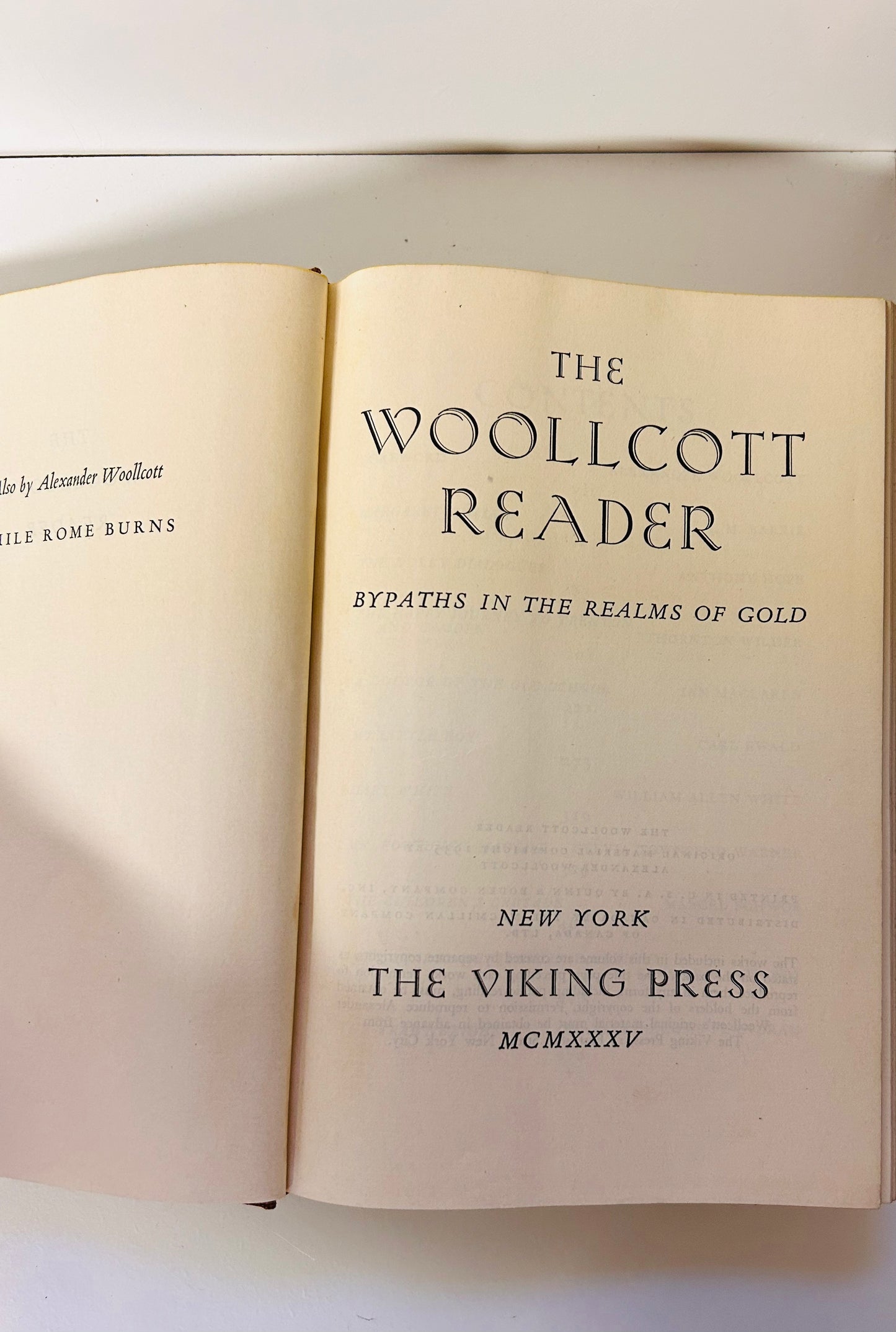 The Woollcott Reader