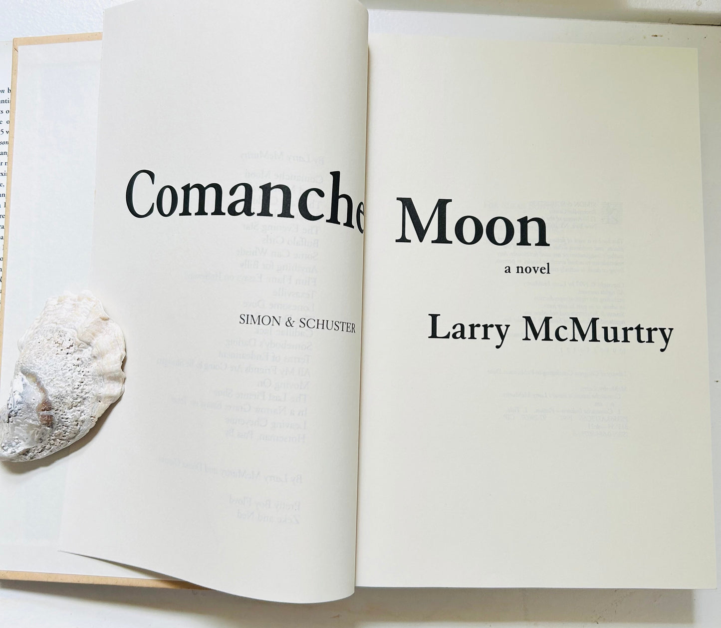 Comanche Moon - Burning Tree Books