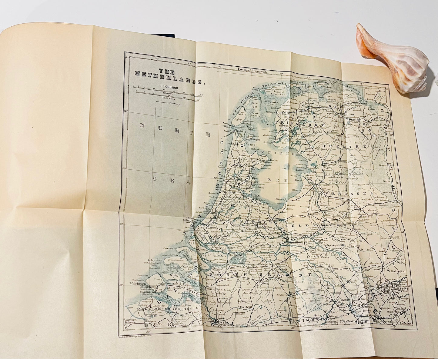 Holland (2 volume set)