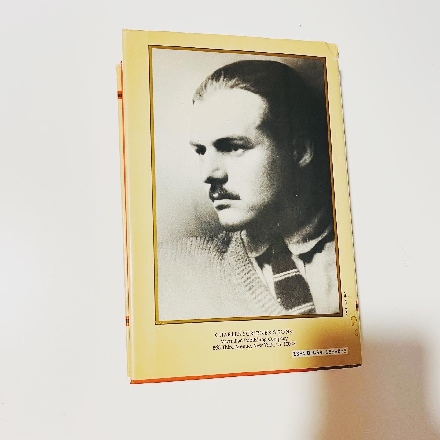 The Complete Short Stories of Ernest Hemingway - Burning Tree Books