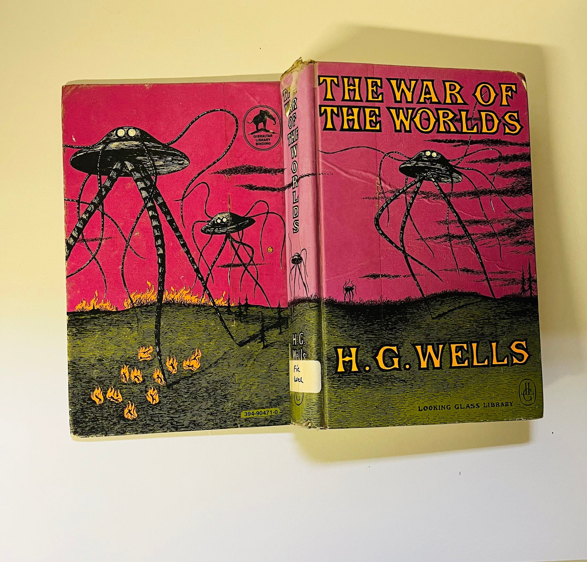 The War of the Worlds - Burning Tree Books