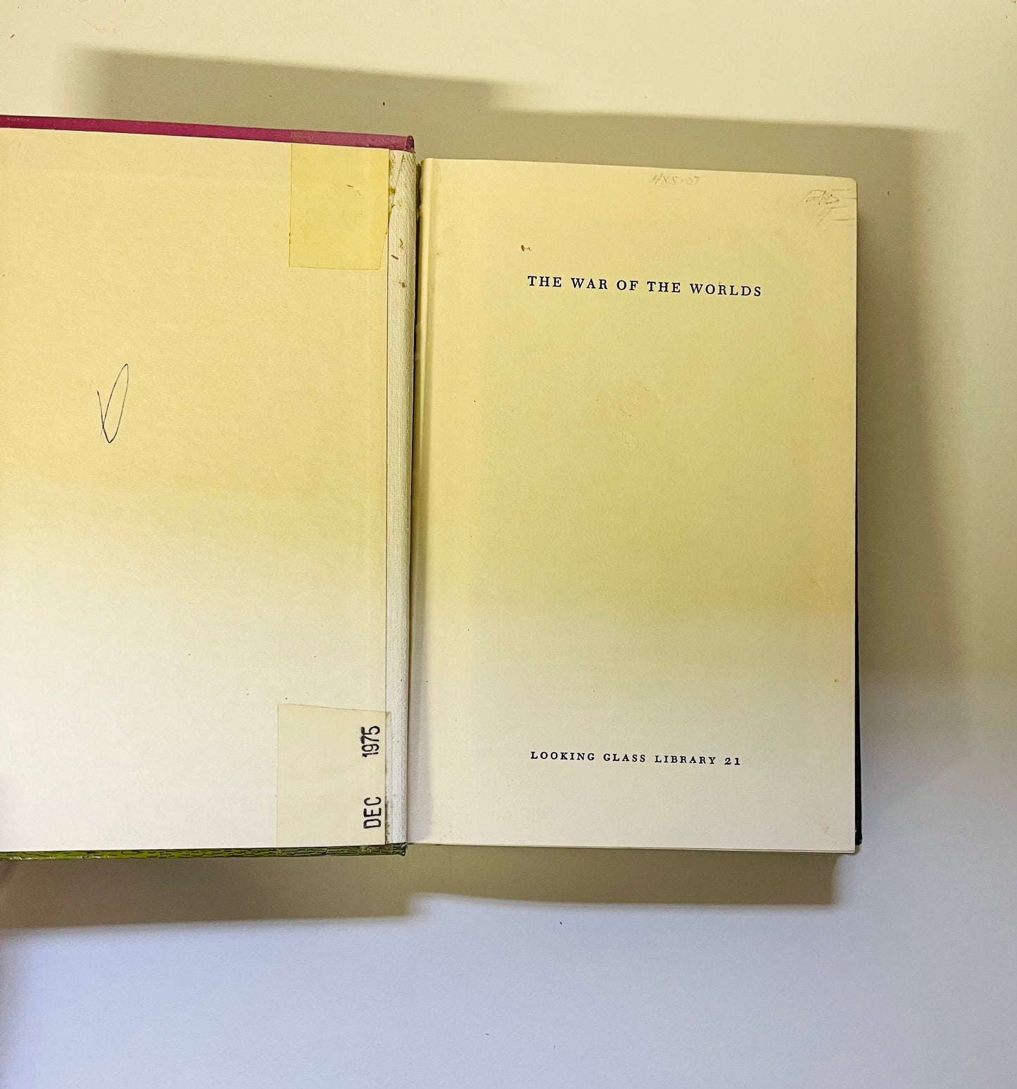 The War of the Worlds - Burning Tree Books