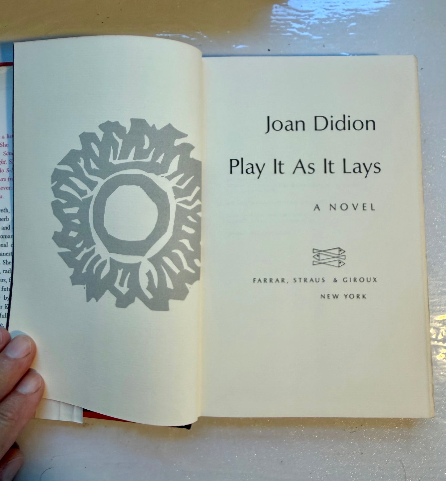 Play it as it Lays
