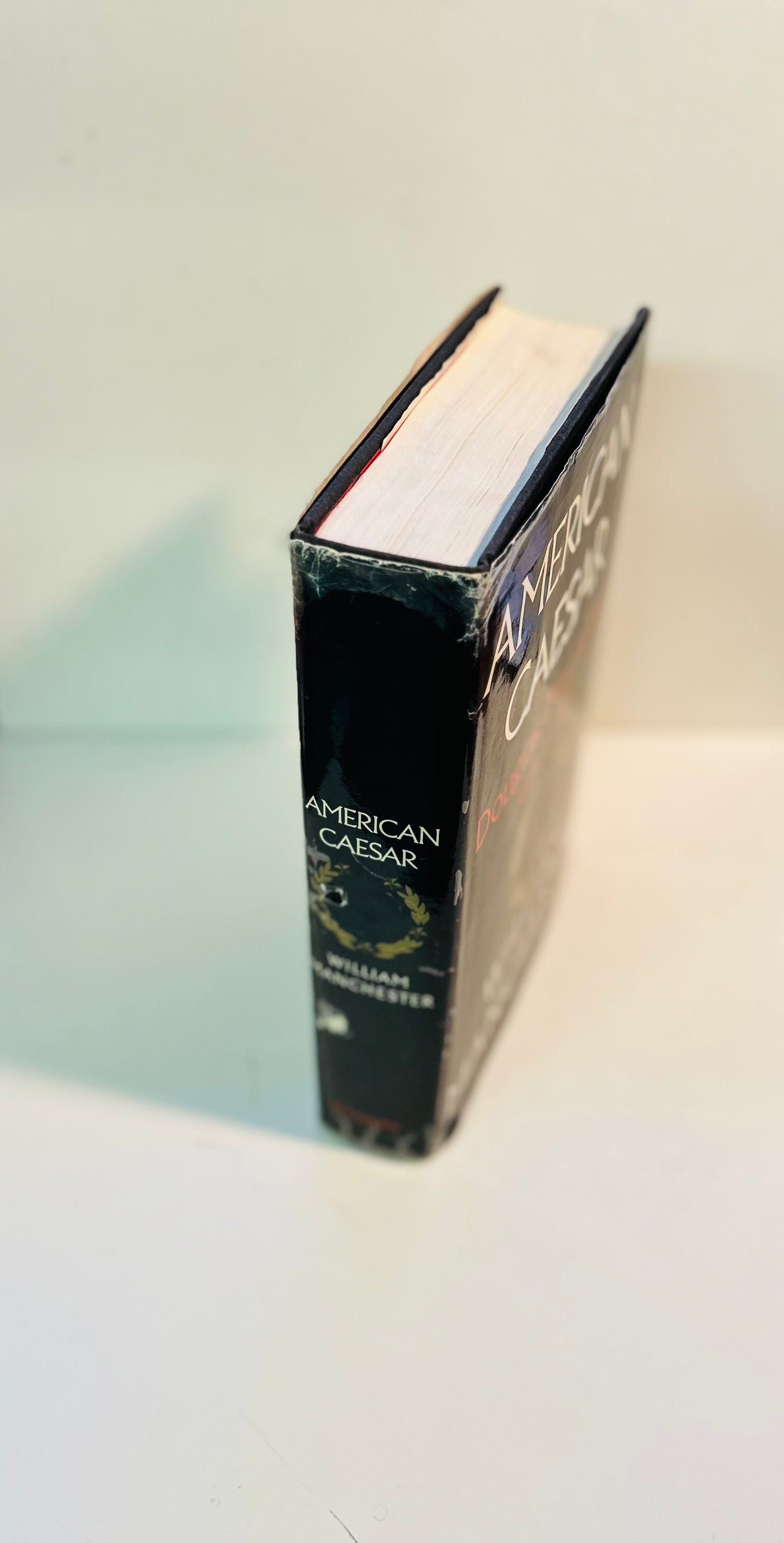 American Caesar: Douglas MacArthur 1880-1964