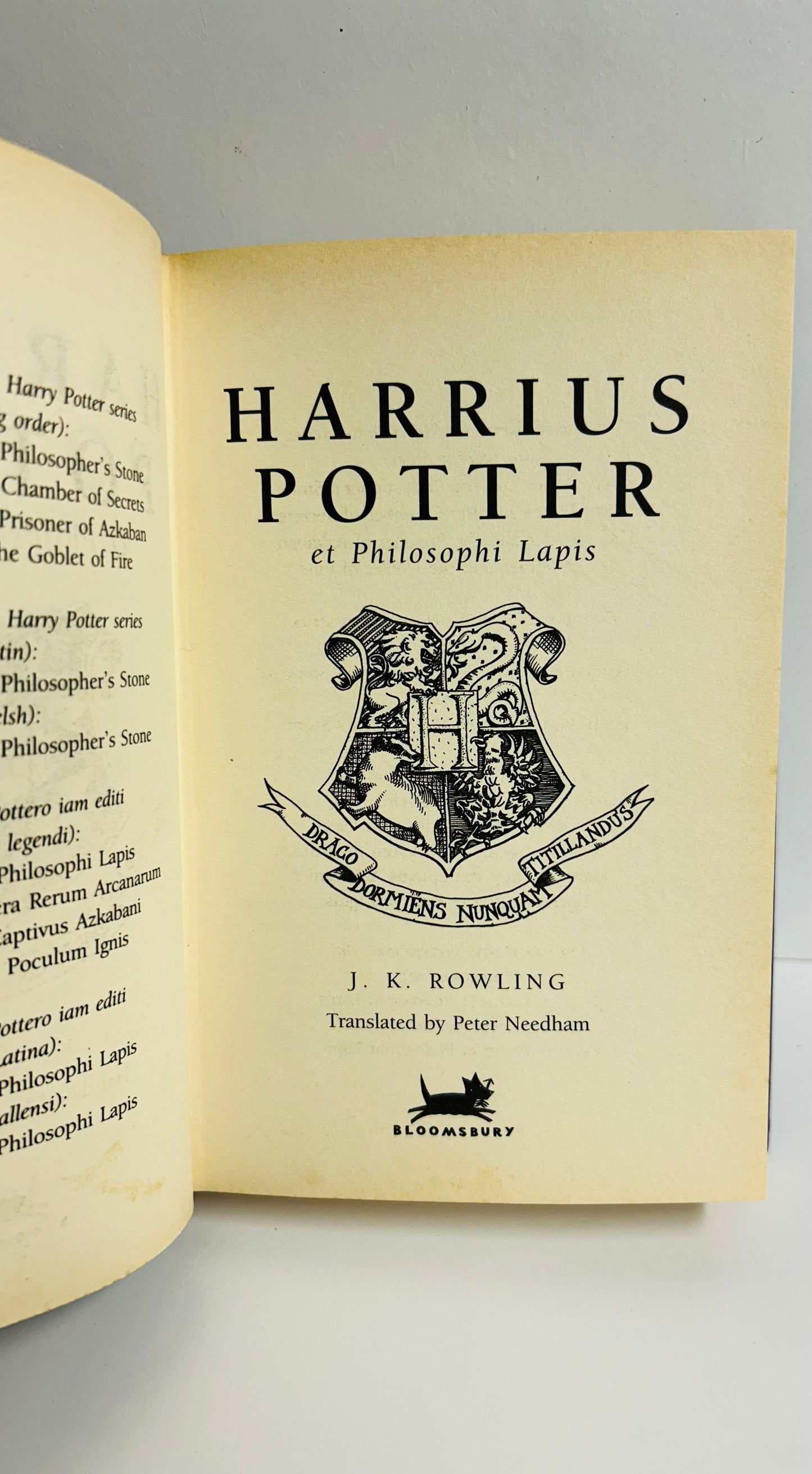 Harry Potter (2 vol. in Latin)