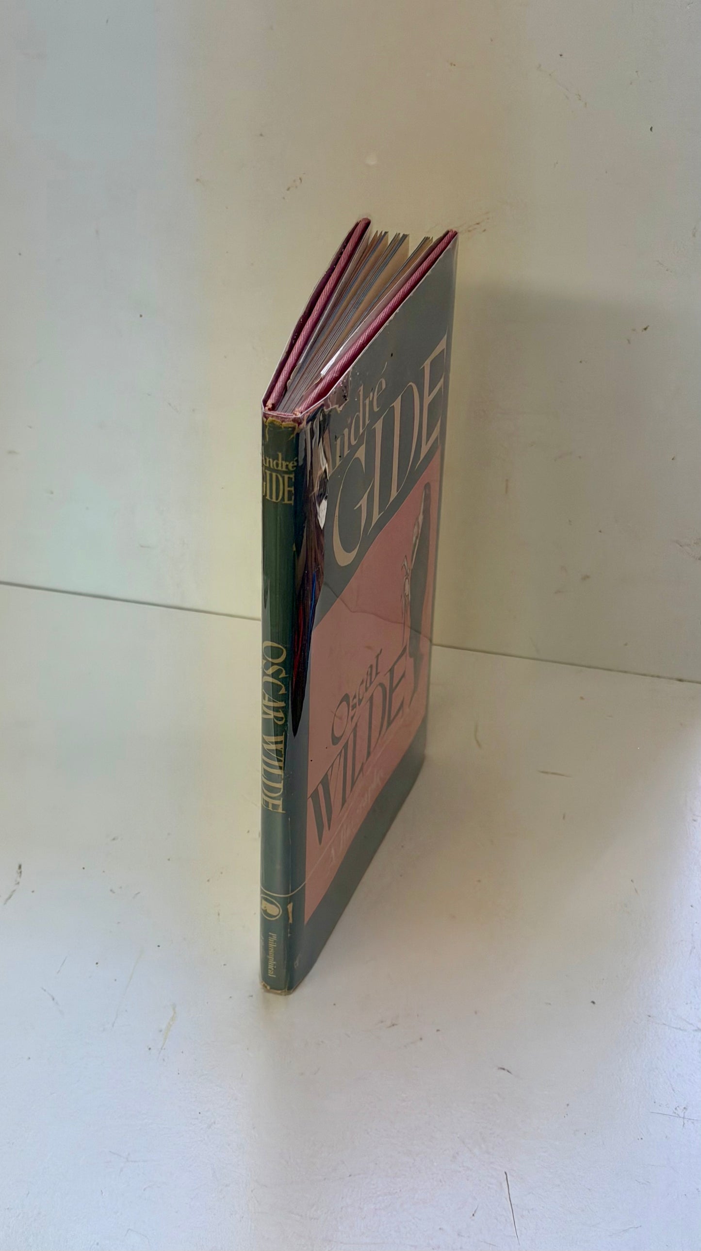 Oscar Wilde: A Biography