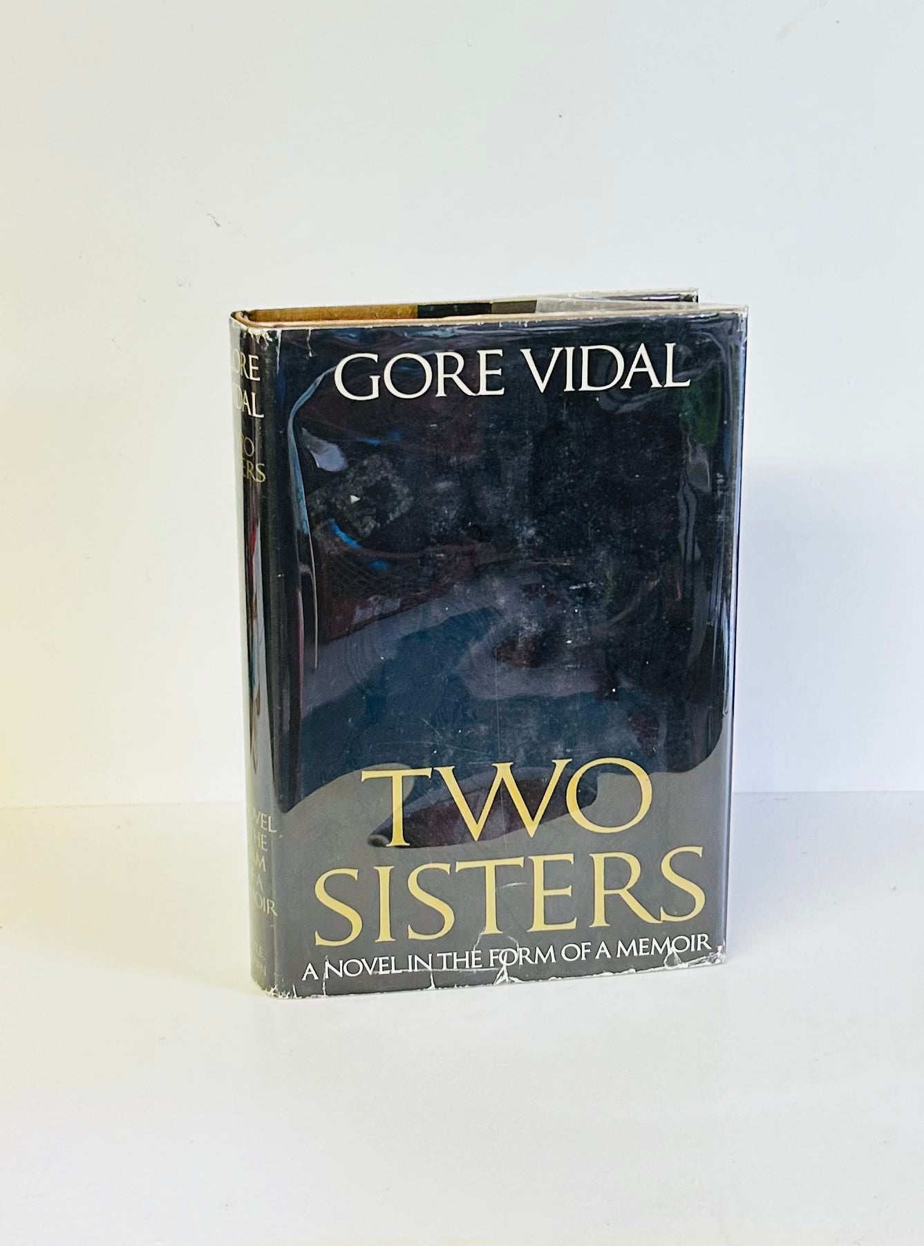 Two Sisters