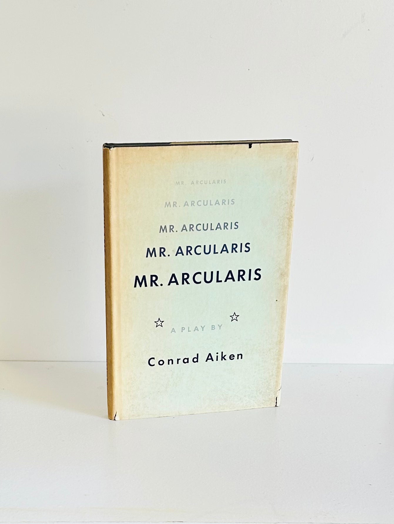 Mr. Arcularis